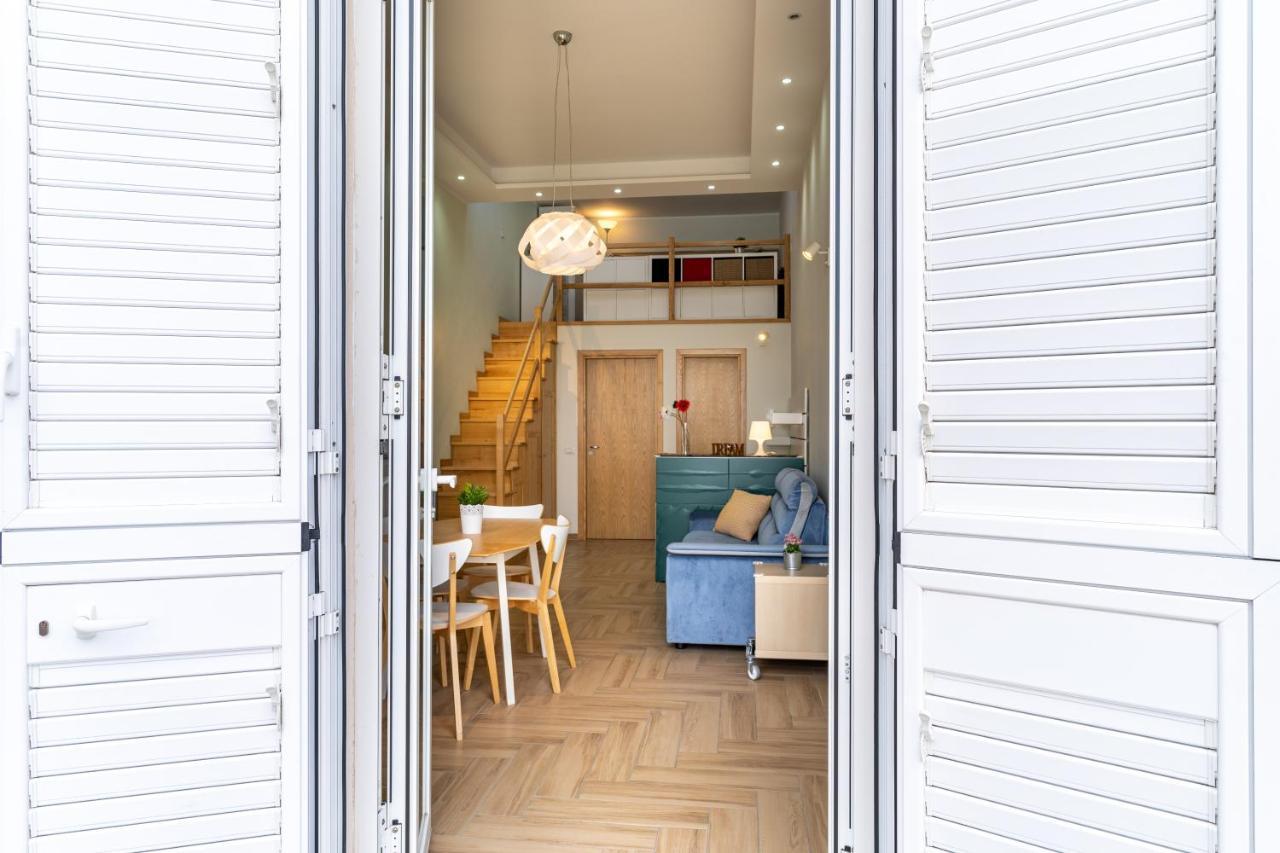Giardini Naxos Lovely Flat In Front Of The Beach Екстер'єр фото